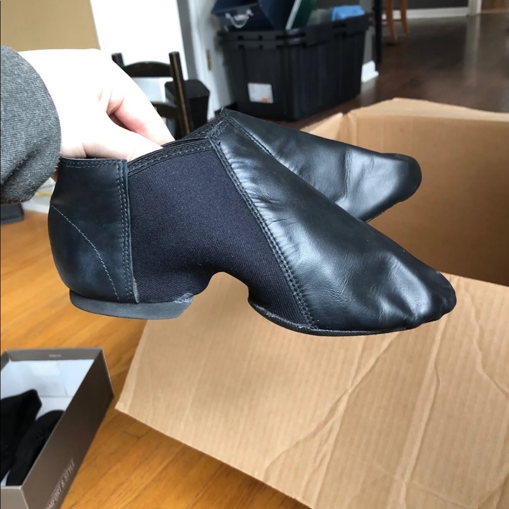 Jazz shoes